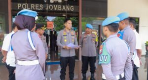 Jelang Putusan MK, Polres Jombang Siagakan Personel Amankan Gedung KPU dan Bawaslu Jombang
