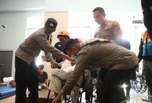 Polres Pelabuhan Tanjungperak Dampingi Korban Peristiwa KM Mutiara Sentosa II, Pastikan Penanganan Maksimal
