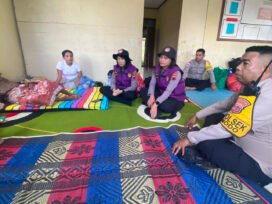Polri Berikan Konseling dan Trauma Healing bagi Korban Gempa di Manggarai Barat