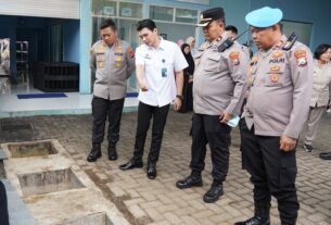 Kapolresta Malang Kota Cek Dua SPPG Polri, Pastikan Standar Pemenuhan Gizi hingga Pengelolaan Limbah Berjalan Optimal